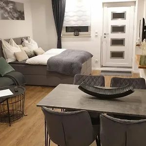 Apartamento Airport Colonia