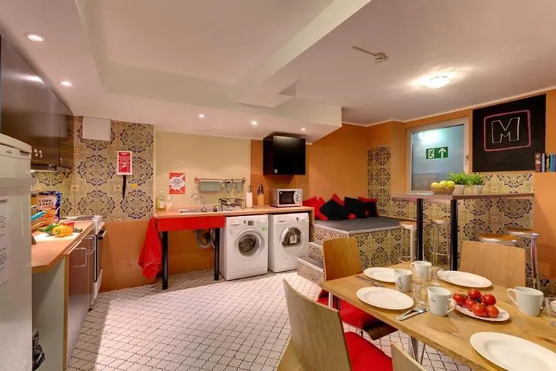 Sonata City Hotel Kolonia