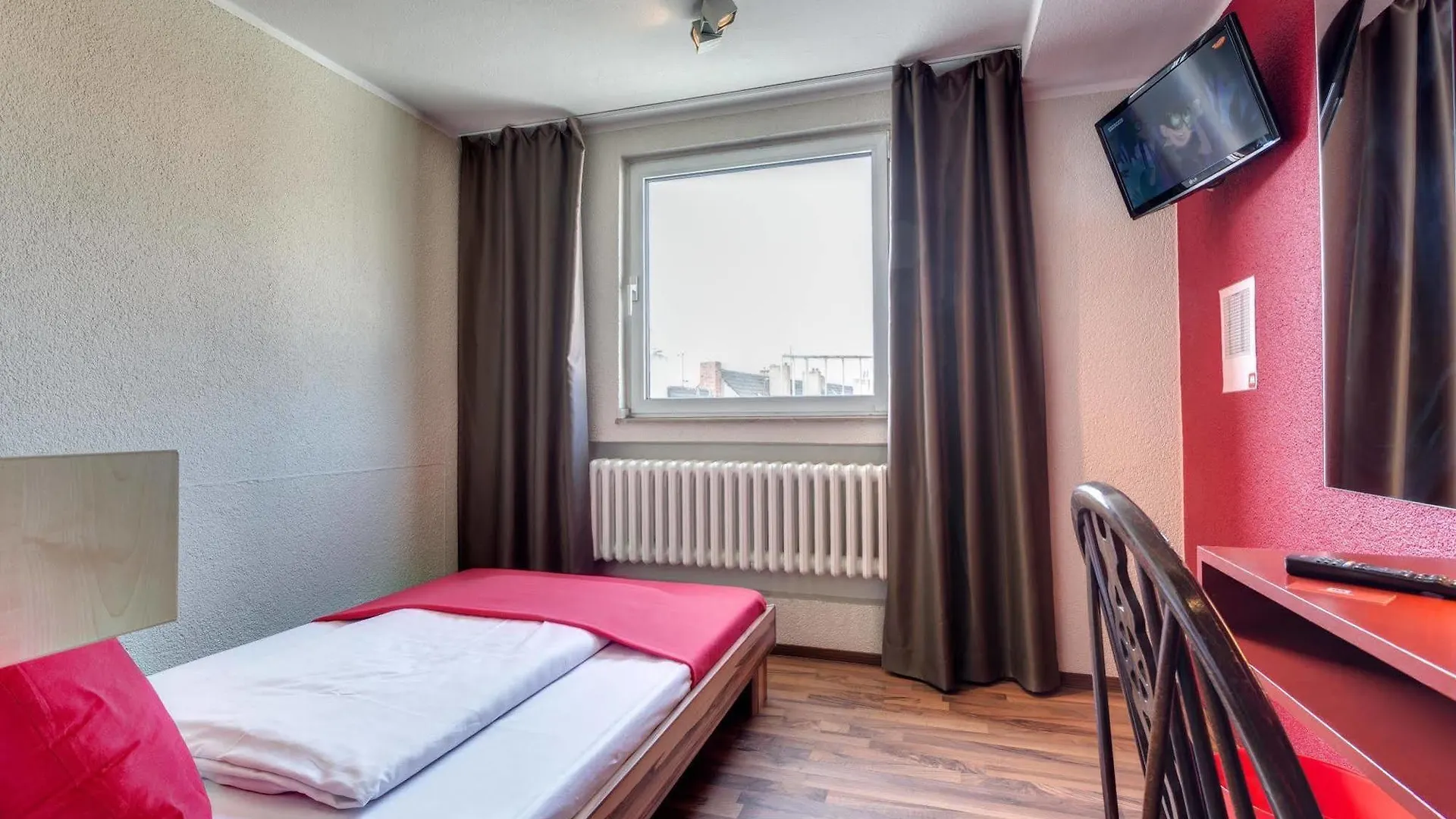 Sonata City Hotel Kolonia